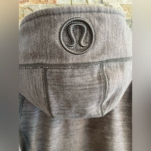 🧘🏻Lululemon Scuba hoodie size 10
